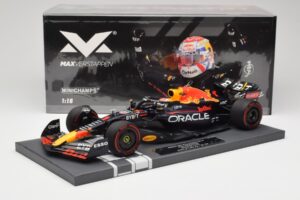 Red Bull RB18 Oracle #1 M. Verstappen Dutch GP 2022 Winner Minichamps 1:18 113221501 Resina - imagen 7 de 7