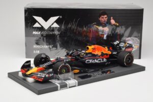 Red Bull RB18 #1 M. Verstappen Miami GP 2022 Winner Minichamps 1:18 113220301 Resina - imagen 7 de 7