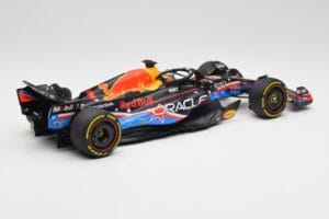 Red Bull RB19 #11 S. Perez Austin GP 2023 Minichamps 1:18 110231911 Metal - imagen 2 de 6