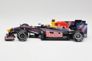Red Bull RB3 #2 M. Webber F1 2007 Minichamps 1:18 110110272 Metal - imagen 3 de 6