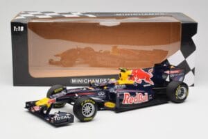 Red Bull RB5 #14 M. Webber Chinese GP 2nd 2009 Minichamps 1:18 150090114 Metal - imagen 6 de 6