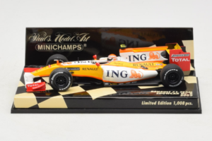 Renault R29 #8 N. Piquet Jr. Showcar F1 2009 Minichamps 1:43 400090078 Metal