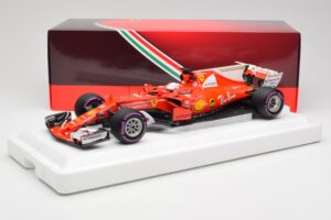 Scuderia Ferrari SF70H #5 S. Vettel Winner Australian GP 2017 BBR 1:18 BBR181705 Metal - imagen 7 de 7