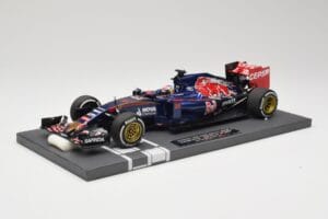 Scuderia Toro Rosso STR10 Renault #33 M. Verstappen Australian GP 2015 Minichamps 1:18 117150033 Resina - imagen 2 de 7