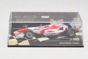 Toyota TF104 Panasonic Racing #0 R. Zonta 3rd Driver 2004 Minichamps 1:43 400040038 Metal - imagen 5 de 5
