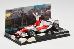 Toyota TF105 #16 J. Trulli Malaysia GP Podium 2005 Minichamps 1:43 400050116 Metal - imagen 2 de 4