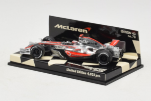 McLaren MP4-22 Mercedes #1 F. Alonso Vodafone McLaren Showcar F1 2007 Minichamps 1:43 530074371 Metal - imagen 3 de 5