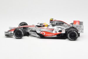 McLaren MP4-22 Mercedes #2 L. Hamilton 2007 Dealer Edition Minichamps 1:18 530071802 Metal - imagen 3 de 6