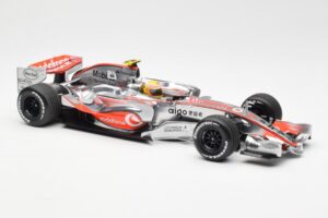 McLaren MP4-22 Mercedes #2 L. Hamilton 2007 Dealer Edition Minichamps 1:18 530071802 Metal - imagen 4 de 6