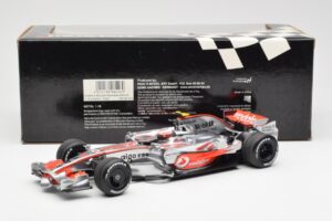 McLaren MP4-23 Mercedes #23 H. Kovalainen 2008 Minichamps 1:18 530081823 Metal - imagen 6 de 6