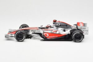 McLaren MP4-22 Mercedes #1 F. Alonso Presentation Valencia 2007 Minichamps 1:18 538071871 Metal - imagen 3 de 6