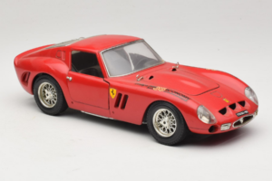 Ferrari 250 GTO Rojo Bburago 1:18 B003 Metal - imagen 6 de 8