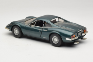 Ferrari 246 GT Dino Verde Anson 1:18 30359 Metal - imagen 7 de 8
