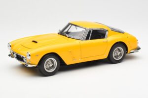Ferrari 250 GT SWB Amarillo CMC 1:18 M-054 Metal