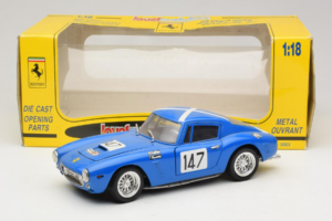Ferrari 250 GT Berlinette #147 Azul Jouef Evolution 1:18 3023 Metal - imagen 8 de 8