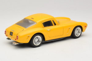 Ferrari 250 GT Berlinetta Amarillo Jouef Evolution 1:18 301200 Metal - imagen 3 de 8