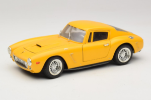 Ferrari 250 GT Berlinetta Amarillo Jouef Evolution 1:18 301200 Metal