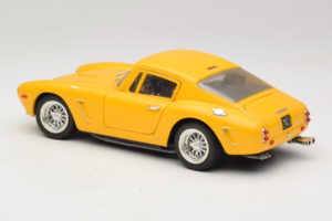Ferrari 250 GT Berlinetta Amarillo Jouef Evolution 1:18 301200 Metal - imagen 7 de 8