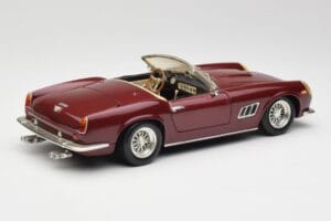 Ferrari 250 GT California Rojo Hot Wheels 1:18 3401158 Metal - imagen 3 de 8