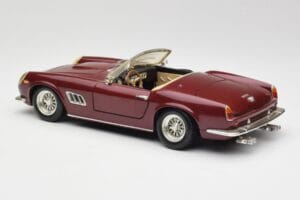 Ferrari 250 GT California Rojo Hot Wheels 1:18 3401158 Metal - imagen 7 de 8