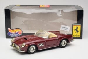 Ferrari 250 GT California Rojo Hot Wheels 1:18 3401158 Metal - imagen 8 de 8