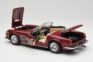 Ferrari 250 GT California Spider LWB Rojo Granate Hot Wheels 1:18 25727 Metal - imagen 5 de 8