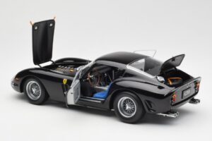 Ferrari 250 GTO Negro Kyosho 1:18 08431BK Metal - imagen 5 de 8