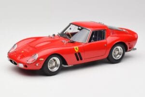 Ferrari 250 GTO London Show Rojo CMC 1:18 M-256 Metal
