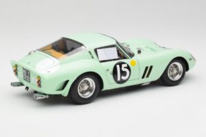 Ferrari 250 GTO #15 S. Moss / G. Hill Goodwood 1962 CMC 1:18 M-247 Metal - imagen 2 de 6