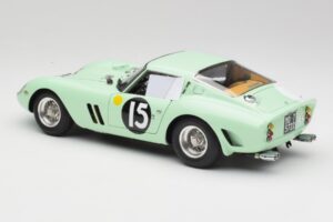 Ferrari 250 GTO #15 S. Moss / G. Hill Goodwood 1962 CMC 1:18 M-247 Metal - imagen 5 de 6