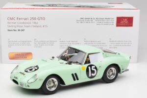 Ferrari 250 GTO #15 S. Moss / G. Hill Goodwood 1962 CMC 1:18 M-247 Metal - imagen 6 de 6