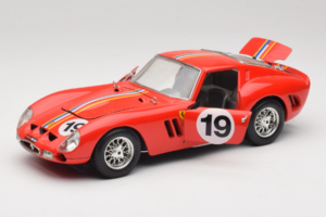Ferrari 250 GTO #19 Rojo Franjas 1962 Bburago 1:18 3011-P3 Metal - imagen 2 de 8