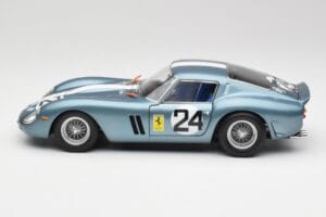 Ferrari 250 GTO #24 P. Rodriguez 12 Hours of Sebring GT3.0 Winner 1962 Kyosho 1:18 08438D Metal - imagen 4 de 8
