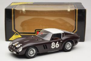 Ferrari 250 GTO #86 Negro Bburago 1:18 3011-B1 Metal - imagen 8 de 8