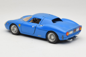 Ferrari 250 LM Azul Bburago 1:18 3033-B1 Metal - imagen 7 de 8