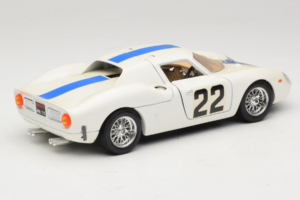 Ferrari 250 LM #22 Blanco 1965 Bburago 1:18 3333-W1 Metal - imagen 3 de 8