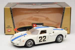Ferrari 250 LM #22 Blanco 1965 Bburago 1:18 3333-W1 Metal - imagen 8 de 8