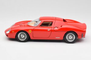 Ferrari 250 Le Mans Rojo Bburago 1:18 3033 Metal - imagen 4 de 8