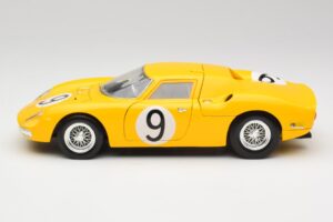 Ferrari 250 LM #21 M. Gregory / J. Rindt NART 24 Hours of Le Mans Winner 1965 Hot Wheels 1:18 25729 Metal - imagen 4 de 8