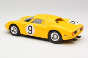 Ferrari 250 LM #21 M. Gregory / J. Rindt NART 24 Hours of Le Mans Winner 1965 Hot Wheels 1:18 25729 Metal - imagen 7 de 8