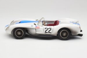 Ferrari 250 Testa Rossa #22 P. Hill / O. Gendebien 24 Hours of Le Mans 1958 Hot Wheels 1:18 29755 Metal - imagen 4 de 8