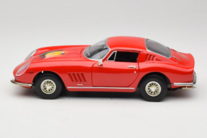 Ferrari 275 GTB/4 Rojo Con Palma en el Capó ERTL 1:18 7483-P1 Metal - imagen 4 de 8