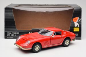Ferrari 275 GTB/4 Rosso Corsa ERTL 1:18 7483 Metal - imagen 8 de 8