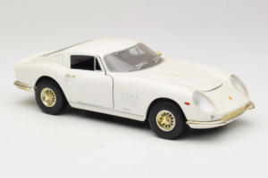 Ferrari 275 GTB/4 Blanco ERTL 1:18 7493 Metal - imagen 6 de 8