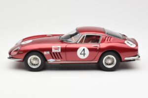 Ferrari 275 GTB/C #4 RAC Tourist Trophy 1966 CMC 1:18 M-213 Metal - imagen 3 de 6