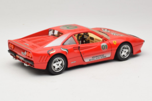 Ferrari 288 GTO #1 Rojo 1984 Bburago 1:18 3027-P3 Metal - imagen 3 de 8