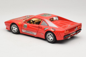 Ferrari 288 GTO #1 Rojo 1984 Bburago 1:18 3027-P3 Metal - imagen 7 de 8
