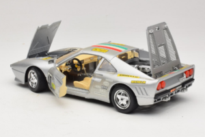 Ferrari 288 GTO #40 Plata 1984 Bburago 1:18 3027-S1 Metal - imagen 5 de 8