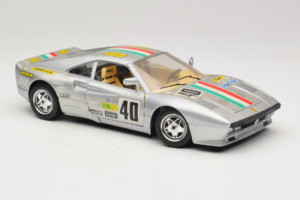Ferrari 288 GTO #40 Plata 1984 Bburago 1:18 3027-S1 Metal - imagen 6 de 8