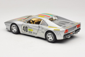 Ferrari 288 GTO #40 Plata 1984 Bburago 1:18 3027-S1 Metal - imagen 7 de 8